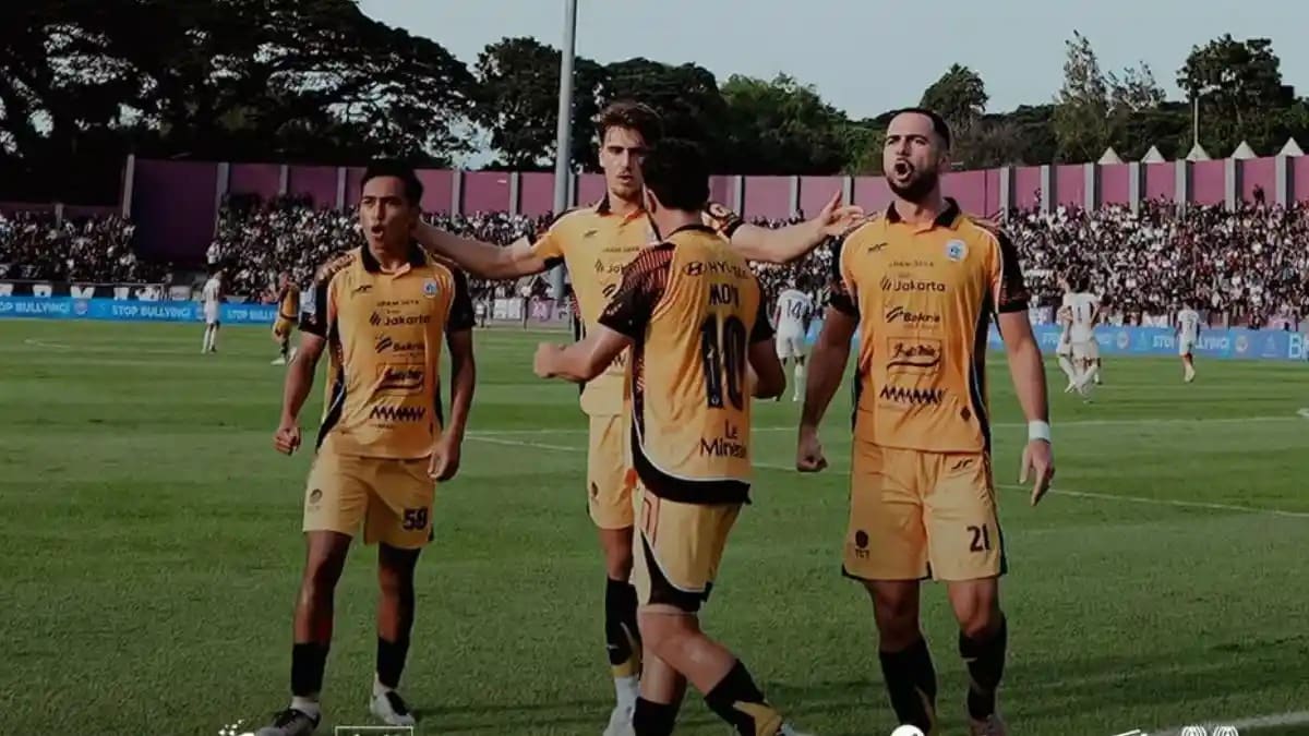 Gustavo Almeida Cetak Brace