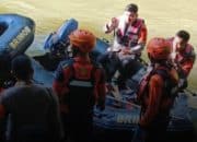 Basarnas Susuri Derasnya Ciliwung Cari Bocah 14 Tahun yang Terseret Arus di Depok