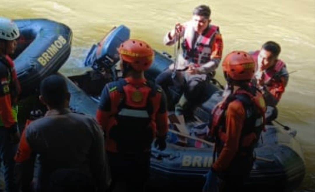 operasi SAR Sungai Ciliwung Depok