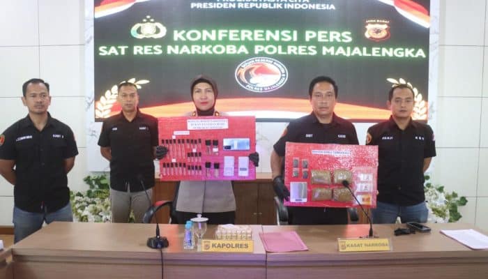 Polres Majalengka Bongkar Sindikat Narkoba, Cairan Tembakau Sintetis hingga Ribuan Obat Keras Disita