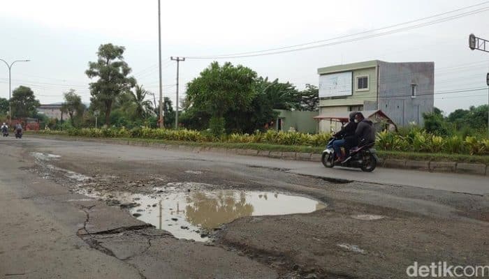 Jalan Rusak dan Lampu Dominasi Aplikasi Cilegon Juare