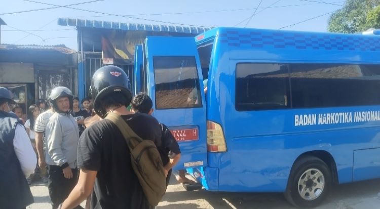 medan 8