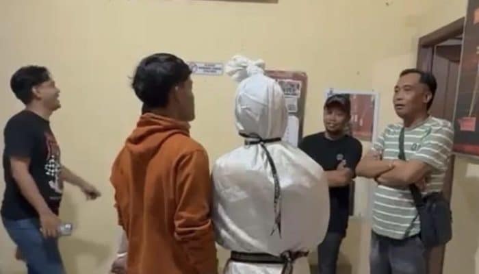 Viral Pocong di Kediri Ternyata Ulah Pelajar, Niat Bikin Konten Malah Diamankan Polisi