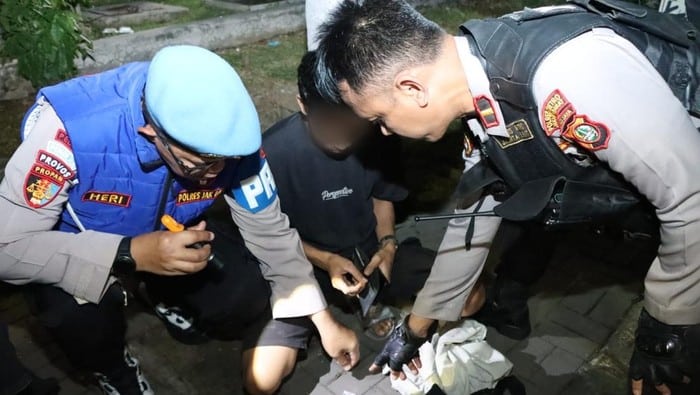 Operasi Cipkon Jakarta Pusat, 11 Orang Diamankan Terkait Sajam dan Obat Terlarang