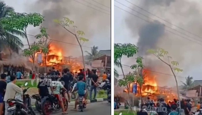 Rumah Makan Seafood di Pangandaran Ludes Terbakar