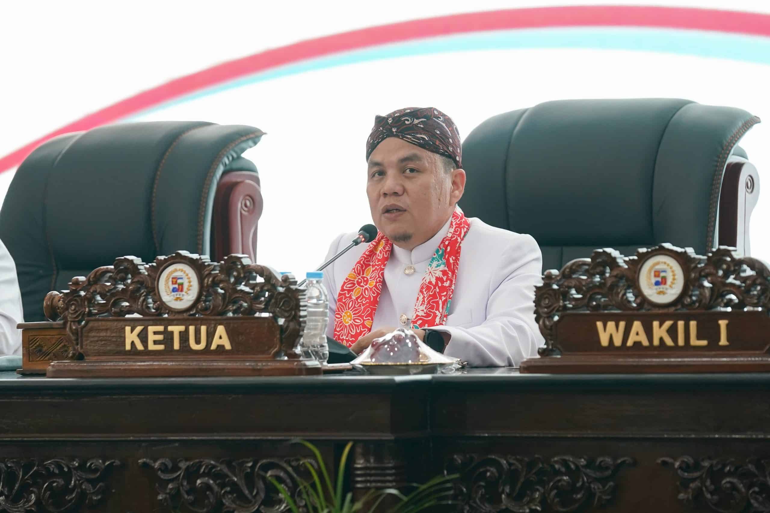 Perda Versi Braille untuk Aksesibilitas Disabilitas