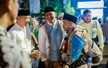 Suasana haru dan bahagia mewarnai penyambutan 433 jamaah haji Kloter 10 asal Kota Bogor di Balai Kota Bogor. (Kis/ist)
