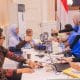 Petugas Kantor Imigrasi Kelas I Non TPI Bogor melayani warga dalam program Paspor Simpatik di Balai Kota Bogor. (Kis/ist)