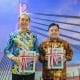 Wali Kota Bogor, Dedie A. Rachim didampingi Ketua DPRD Kota Bogor, Adityawarman Adil usai menerima WTP atas LKPD Tahun Anggaran 2025 dari BPK RI Perwakilan Jawa Barat di Bandung. (Kis/ist)