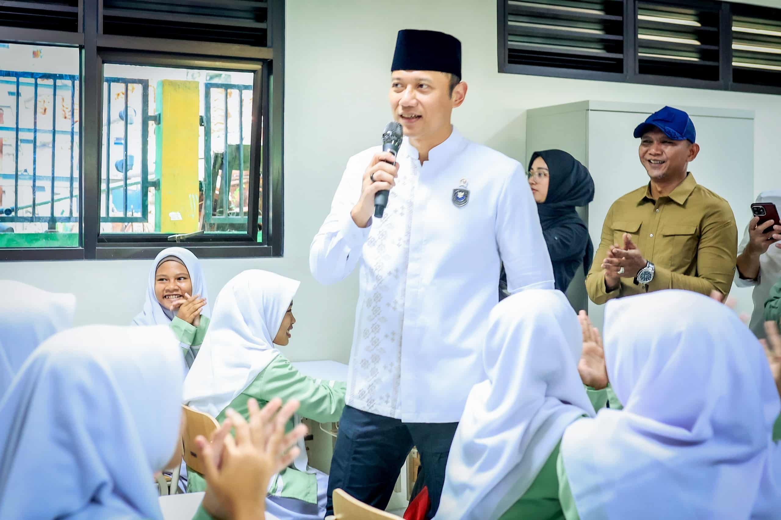 Rehabilitasi MTsN 1 Kota Bogor
