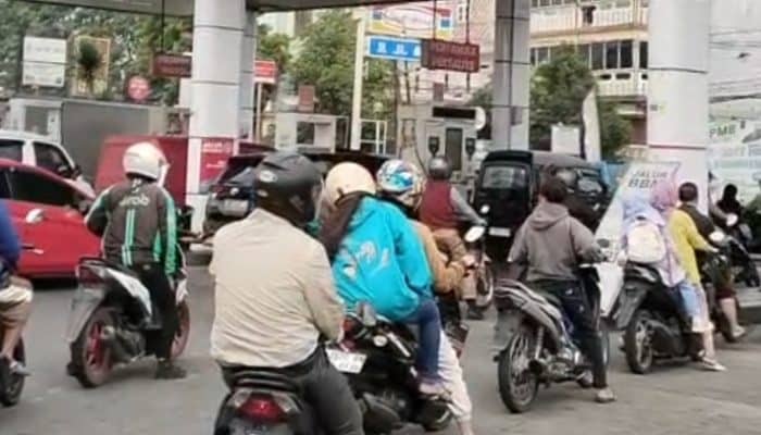 Harga Pertamax Melonjak, SPBU di Bogor Sepi Pembeli: Antrean Pertalite Mengular