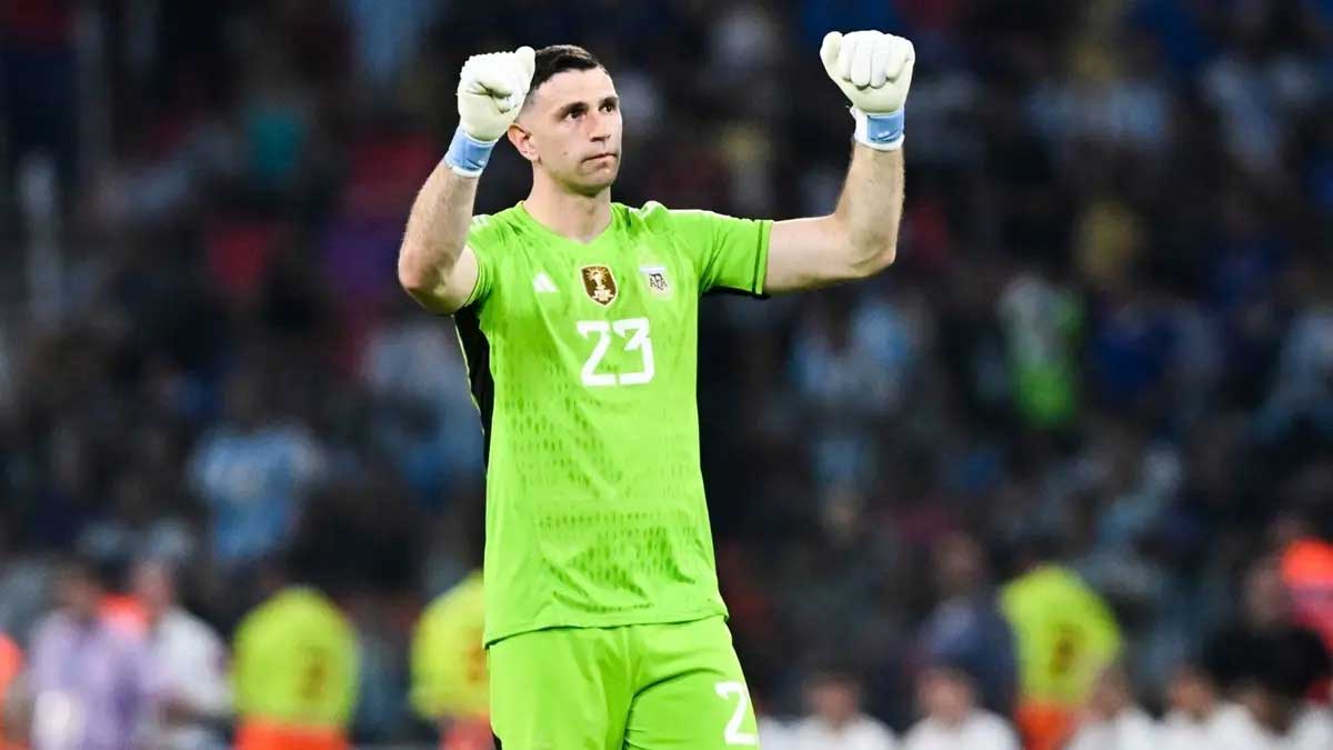kiper anyar Juventus