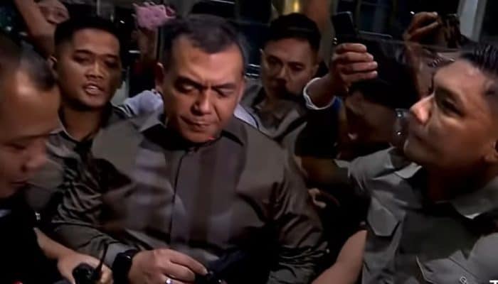 Dicari-cari KPK, Wamen Impas Silmy Karim Menyerahkan Diri