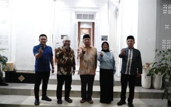 Bupati Garut Abdusy Syakur Amin