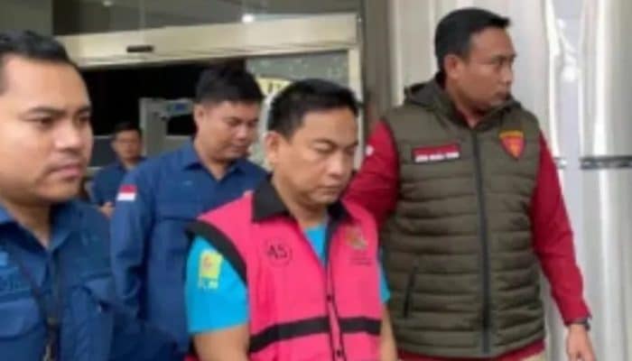 Mantan Ketua Ombudsman Hery Susanto Didakwa Terima Suap Rp4,8 Miliar
