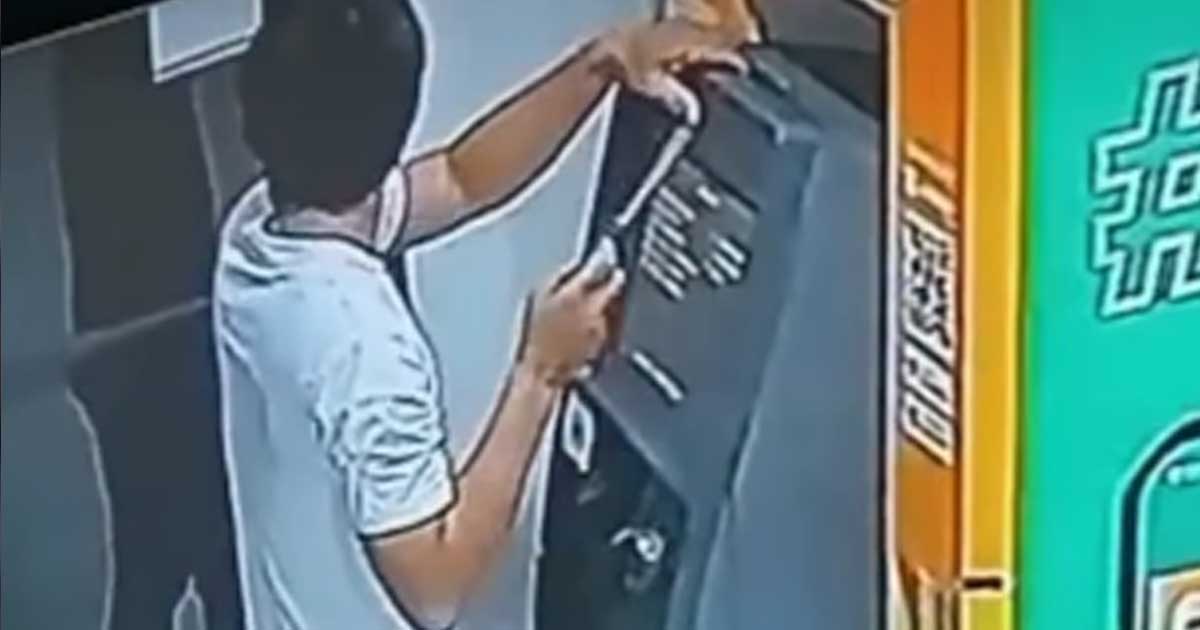 aksi pembobolan ATM