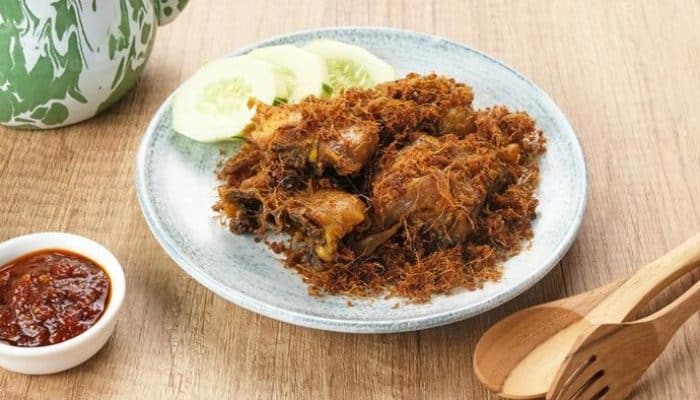 Resep Ayam Goreng Lengkuas ala Rumahan yang Gurih dan Renyah, Cocok untuk Santapan Makan Siang Keluarga