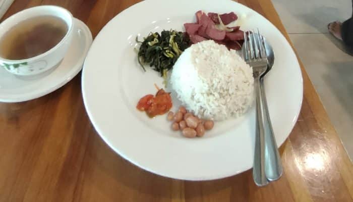 Mencari Kuliner Terjangkau di Labuan Bajo ada Nasi Padang Ikan Laut hingga Nasi Bungkus