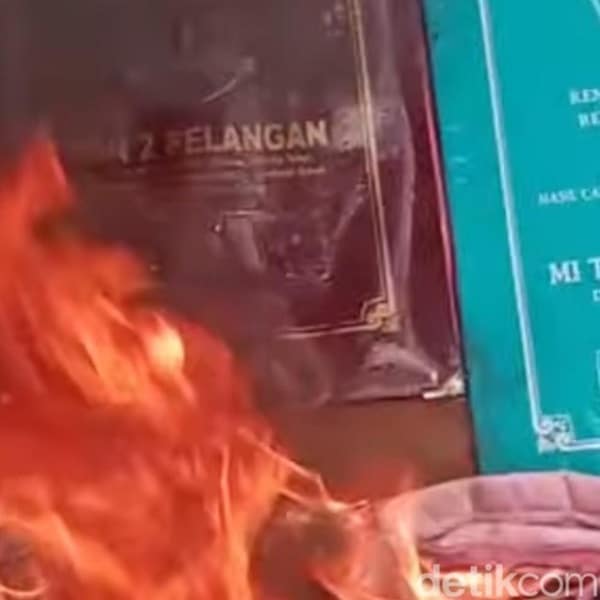 ijazah dibakar