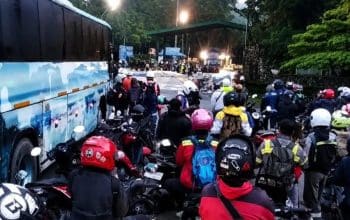 aksi blokade di Check Point Kuala Kencana