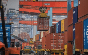 10 Ribu Kontainer Menumpuk di Tanjung Priok