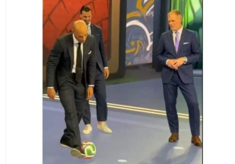 Zlatan Ibrahimovic & Thierry Henry aksi bola