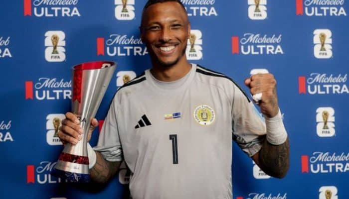 Eloy Room Cetak Sejarah, Bawa Curaçao Raih Poin Perdana di Piala Dunia 2026