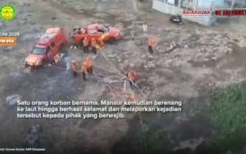 Evakuasi buruh terjebak Uluwatu