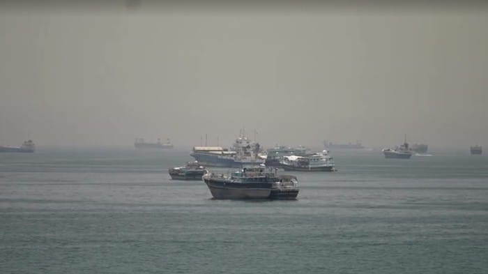 Kapal Tanker Minyak Iran Kembali Berlayar