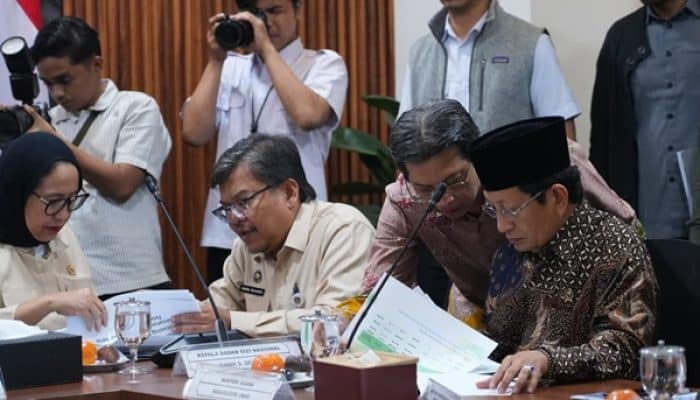Santri Jadi Perhatian, Menag Dorong Percepatan Penyaluran Makan Bergizi Gratis