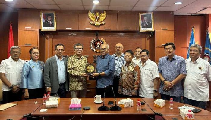 PWI-AFPI Sepakat Edukasi Masyarakat Terhindar dari Jeratan Pinjol