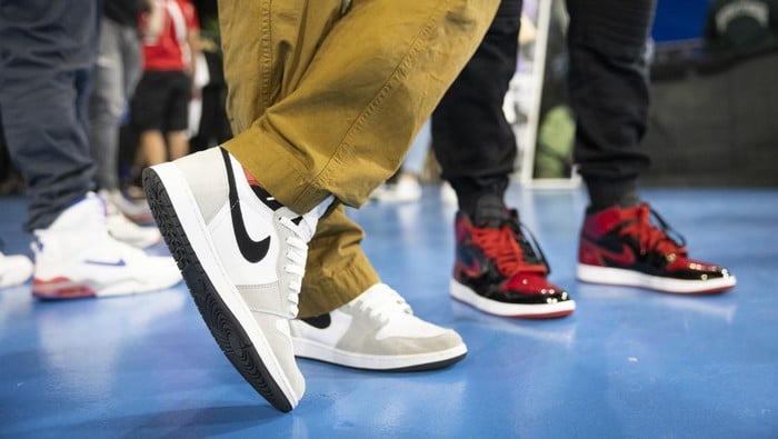 Buruh Pabrik Sepatu Nike