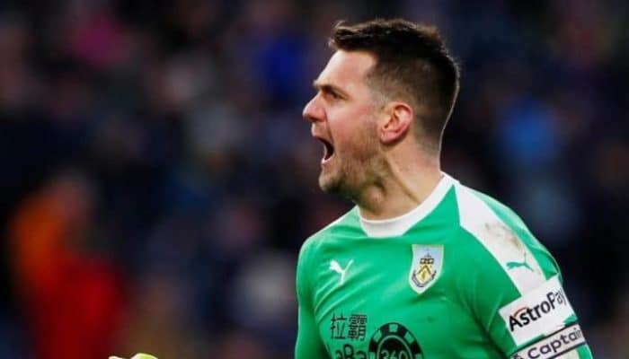Tom Heaton Tetap di Old Trafford, Manchester United Umumkan Kontrak Baru
