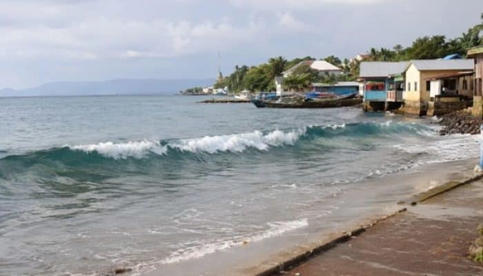 Tsunami Usai Gempa M 7,8 di Filipina, 19 Orang Dilaporkan Tewas