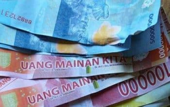 Remaja Jombang Top Up Saldo
