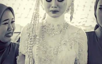 Pengantin Wanita Menikah