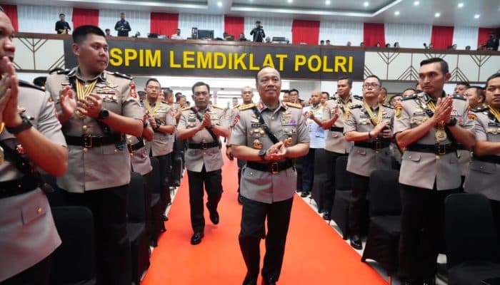 Wakapolri Peringatkan Lulusan Sespim Polri: Era Digital dan Tantangan Global Menanti di Depan