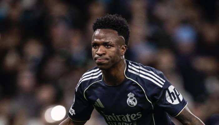 Vinicius Junior Kena Kartu Merah Usai Gol Dianulir VAR, Real Madrid Tetap Menang