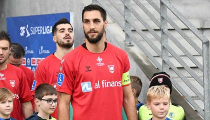 Persija Datangkan Denis Kolinger, Bek Jangkung Hampir 2 Meter