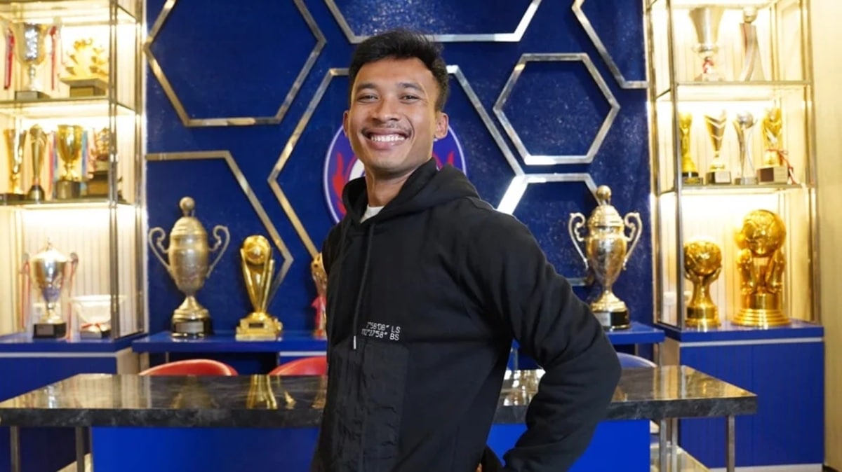 ROBI DARWIS