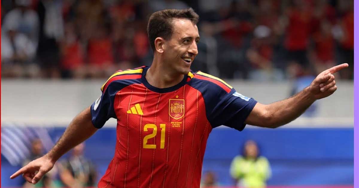 Spanyol lolos ke babak 16 besar