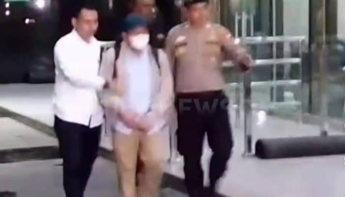 Tiba di KPK, Bupati Lombok Barat Jalani Pemeriksaan Usai Kena OTT!