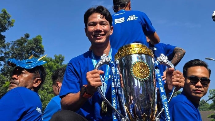 Achmad Jufriyanto Resmi Jadi Asisten Pelatih Persib Bandung
