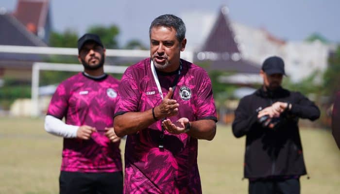 Marcos Santos Menyambut Antusias Kembali Memimpin Kepelatihan Arema FC Musim Kompetisi 2026/2027