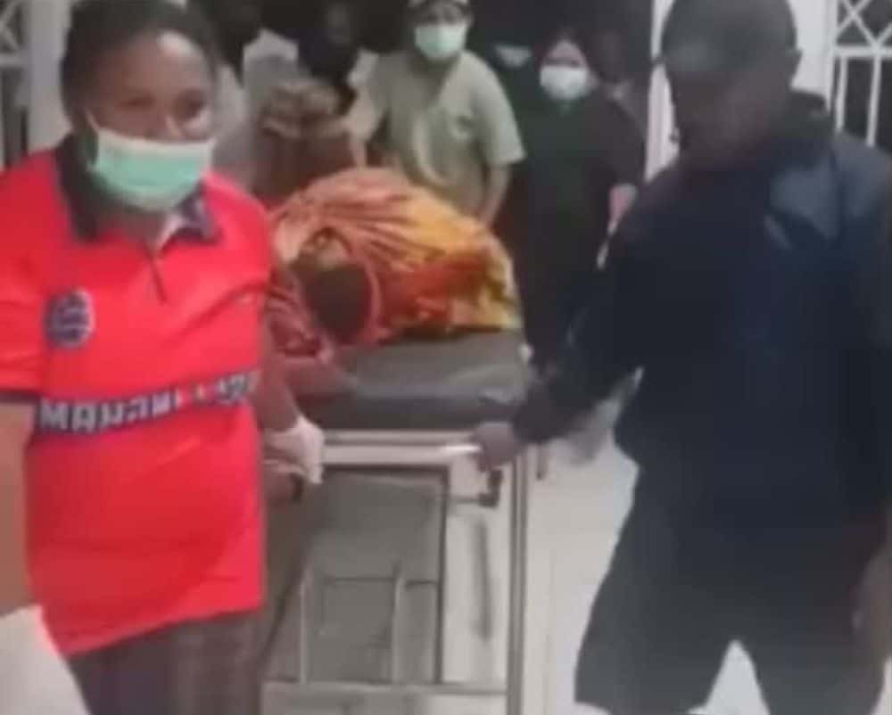 ibu hamil tertembak peluru nyasar
