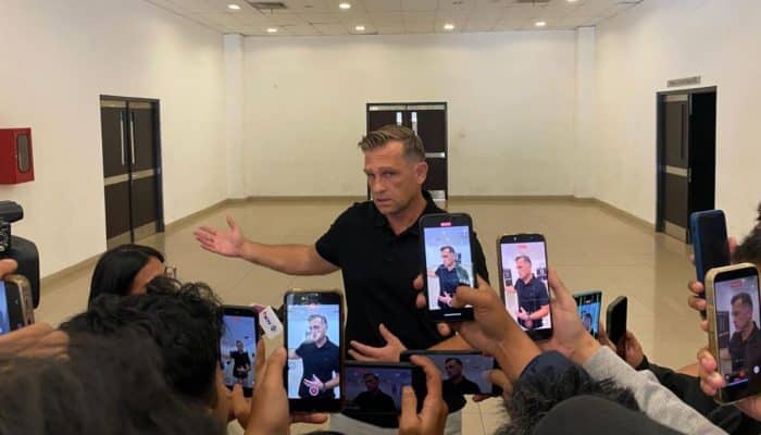 Jadwal Latihan Persib Bandung Diundur! Igor Tolic Bongkar Alasan Mengejutkan Jelang Piala Presiden 2026!