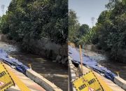Trotoar di Sawangan Depok Amblas, Warga Hati-Hati Melintas