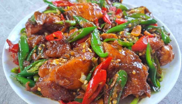 Resep Ayam Kecap Cabe Ijo Pedas Manis, Gurih dan Bikin Nagih