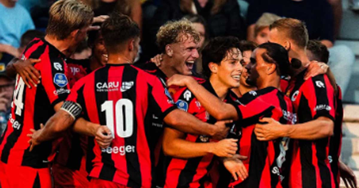 Excelsior menang telak