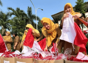 Ribuan Bendera Merah Putih Terkumpul di Depok, Ada yang Dibagikan Gratis untuk Warga